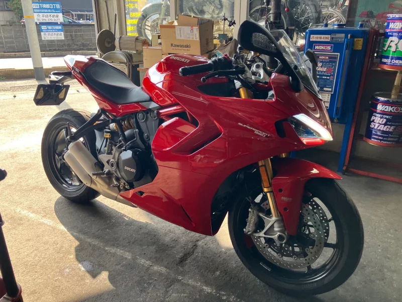 Ducati  SUPER SPORT 950S лот № 04191 оценка 4  с аукциона в Японии