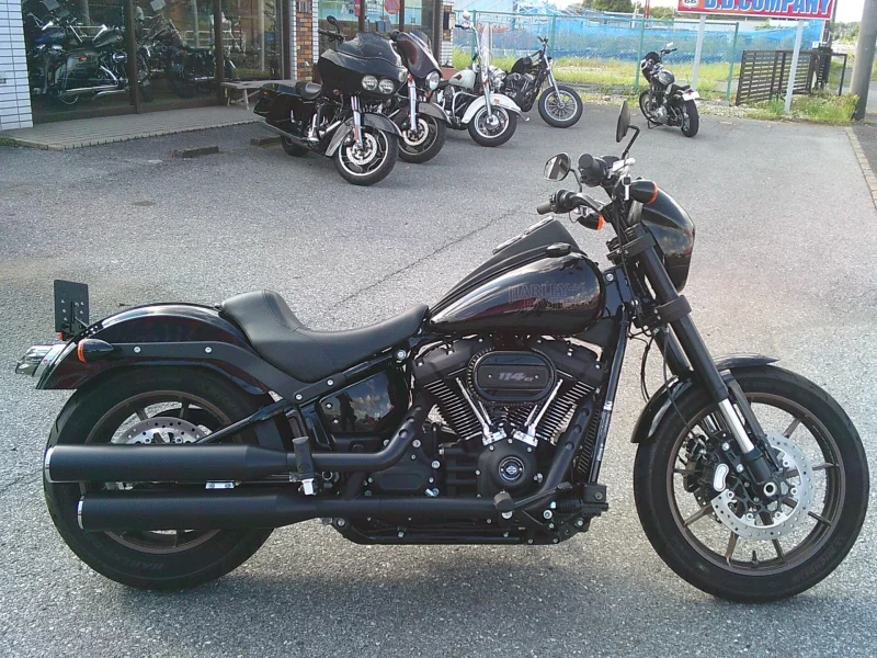 Harley-Davidson HARLEY FXLRS лот № 02200 оценка 4  с аукциона в Японии