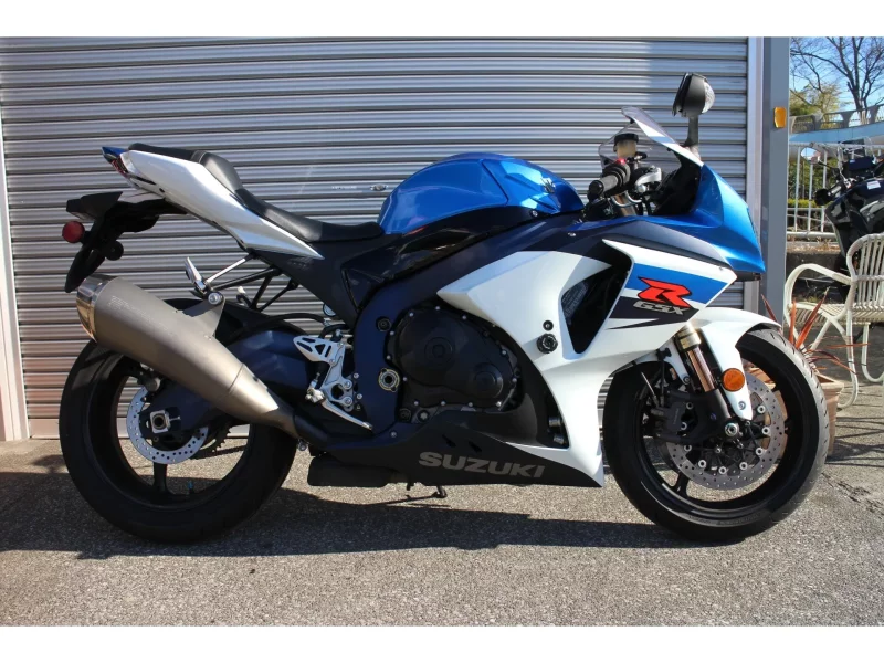 Suzuki GSX-R1000 лот № 00227 оценка 4  с аукциона в Японии