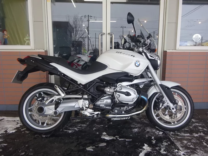 BMW  R1200R лот № 04223 оценка 4  с аукциона в Японии