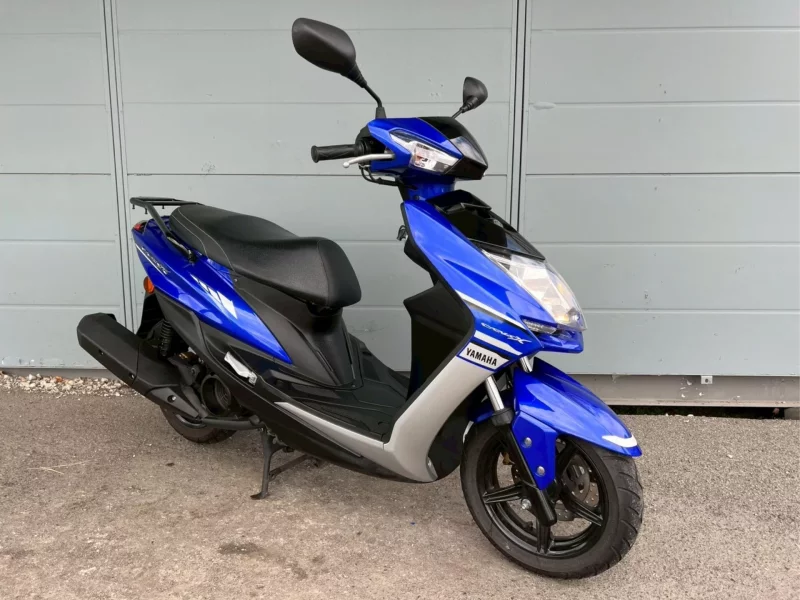 Yamaha CYGNUS X SR