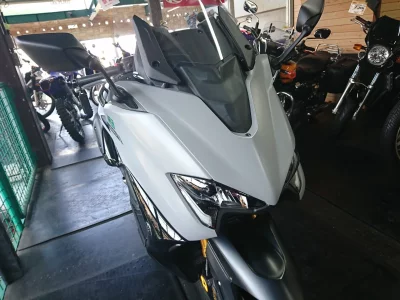 Yamaha T-MAX560 ABS лот № 00249 оценка 5  с аукциона в Японии 2