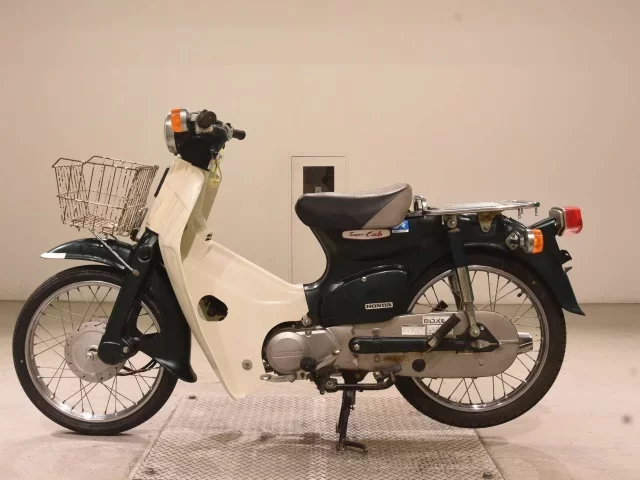 Honda C90