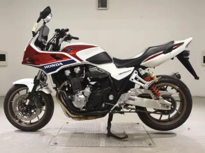 Honda CB1300SF BOLDOR  с аукциона в Японии
