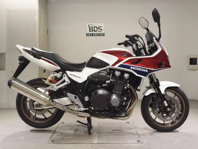 Honda CB1300SF BOLDOR лот № 5089 оценка 5  с аукциона в Японии