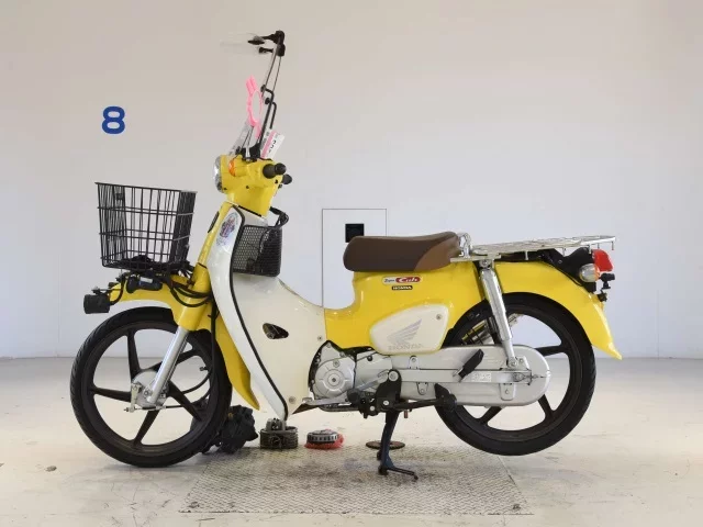 Honda C110-3