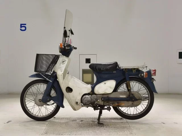 Honda C50