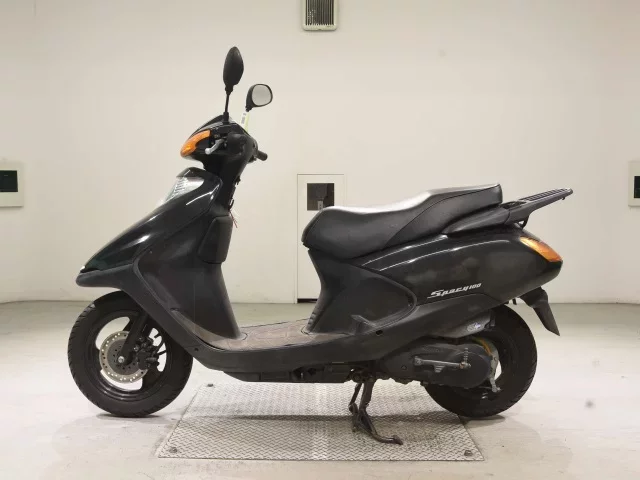 Honda SPACY100