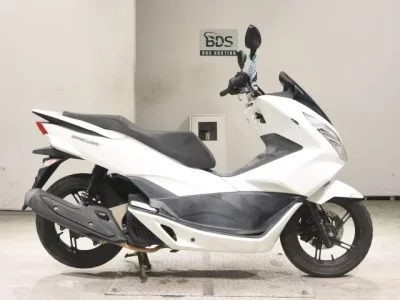 Honda PCX125-2