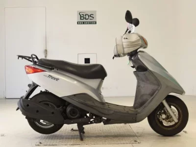 Yamaha AXIS125