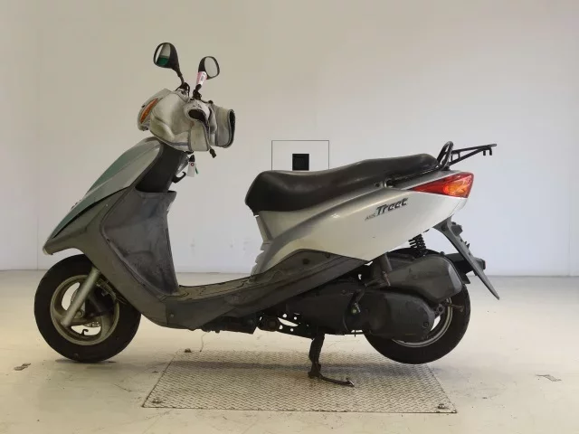 Yamaha AXIS125