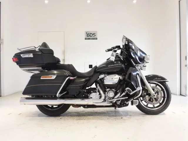 Harley-Davidson HARLEY FLHTKL1750