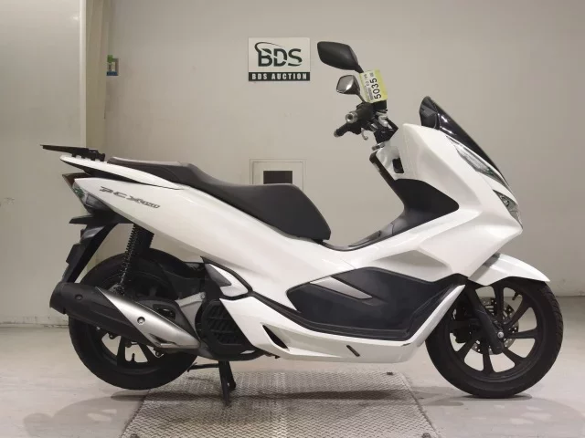 Honda PCX150-3
