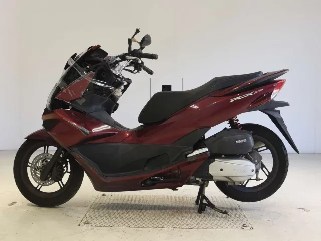 Honda PCX150-2