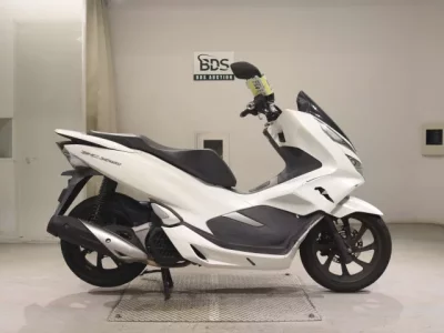 Honda PCX150-3