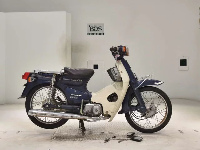 Honda C90