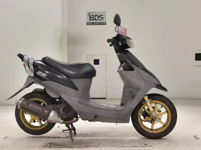 Suzuki ZZ