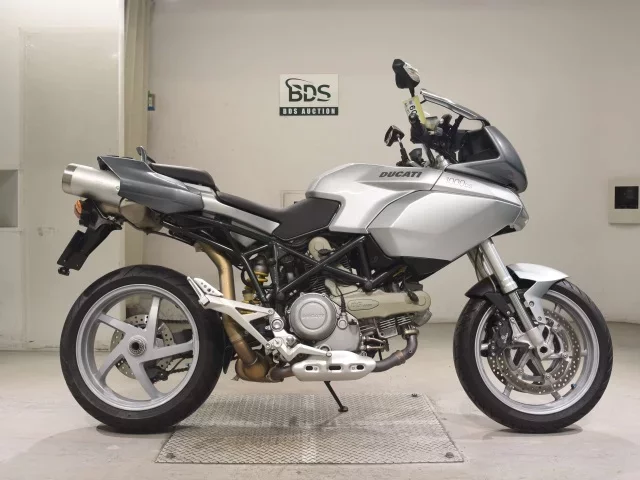 Ducati  MULTISTRADA 1000 лот № 5009 оценка 5  с аукциона в Японии