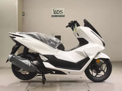 Honda PCX125-4