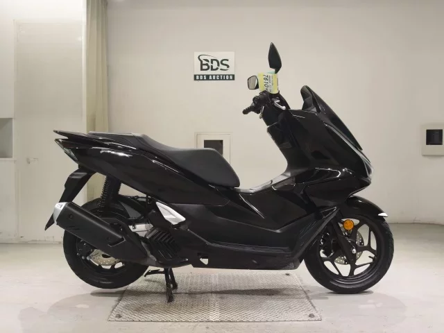 Honda PCX125-4