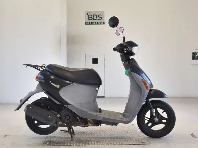 Suzuki LET S4