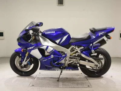 Yamaha YZF-R1  с аукциона в Японии