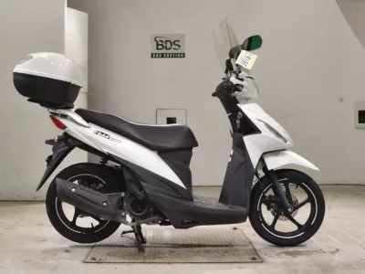 Suzuki ADDRESS110-2