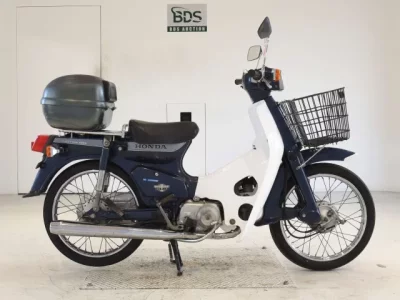 Honda C90