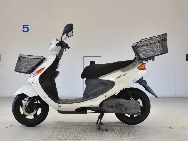 Yamaha AXIS100
