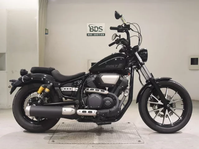 Yamaha BOLT950RA лот № 5193 оценка 5  с аукциона в Японии