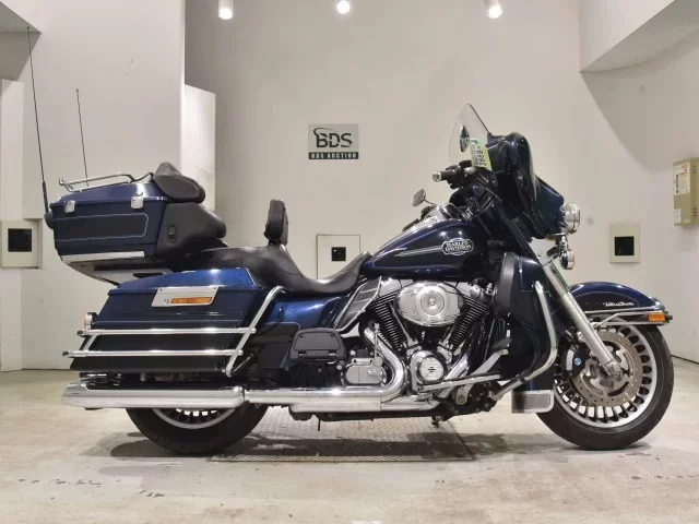 Harley-Davidson HARLEY FLHTCU1690 лот № 2669 оценка 4  с аукциона в Японии