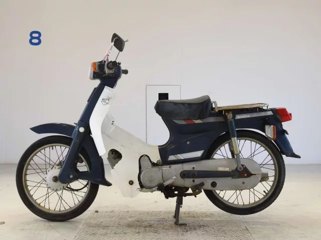 Honda C50-E
