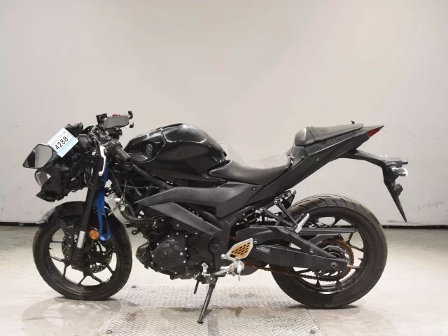 Yamaha YZF-R25A