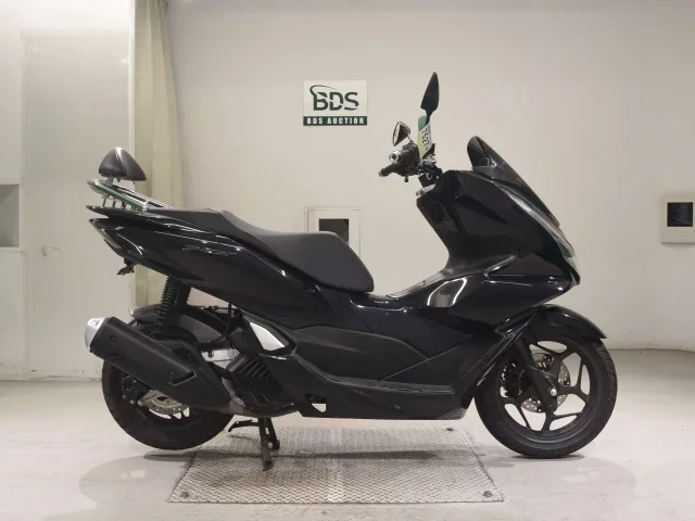 Honda PCX125-4