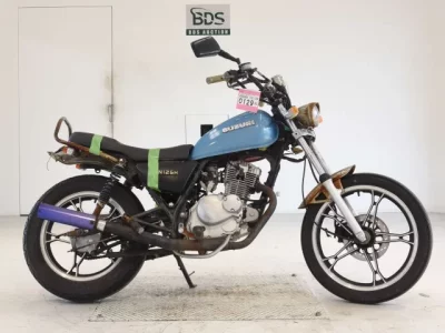 Suzuki GN125H