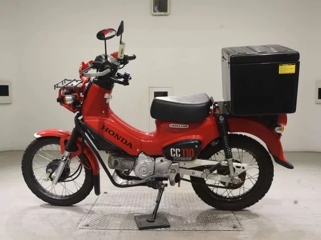 Honda CROSS CUB 110-2