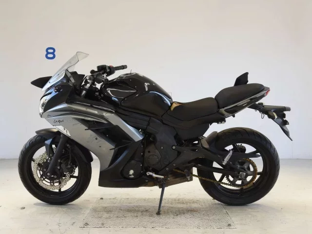 Kawasaki NINJA400