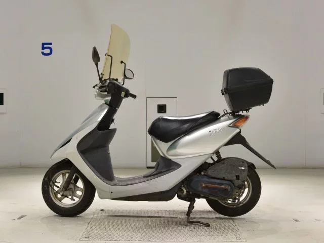 Honda DIO