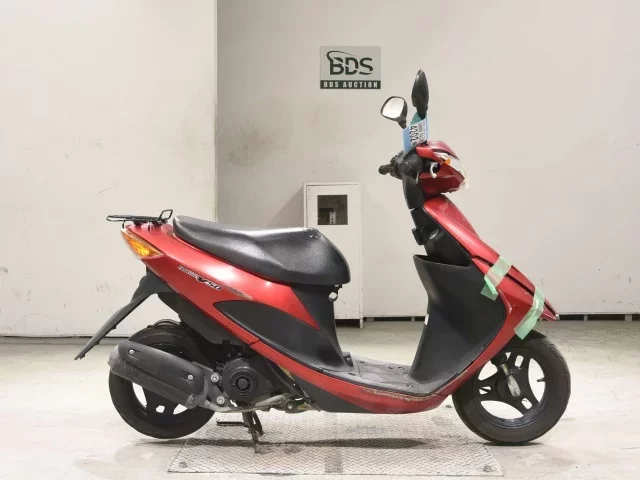 Suzuki ADDRESS V50-3