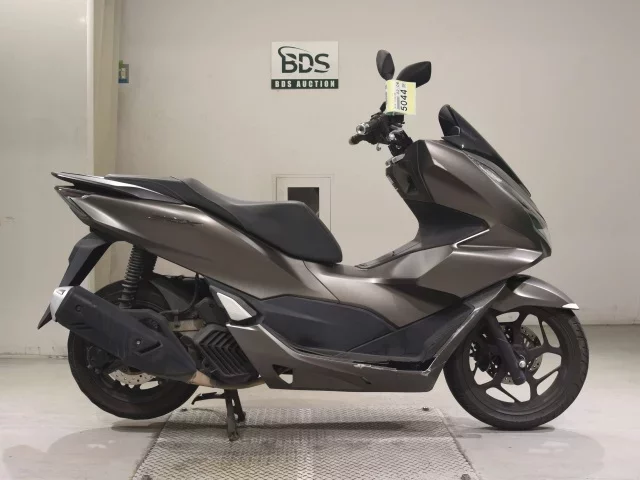 Honda PCX125-4