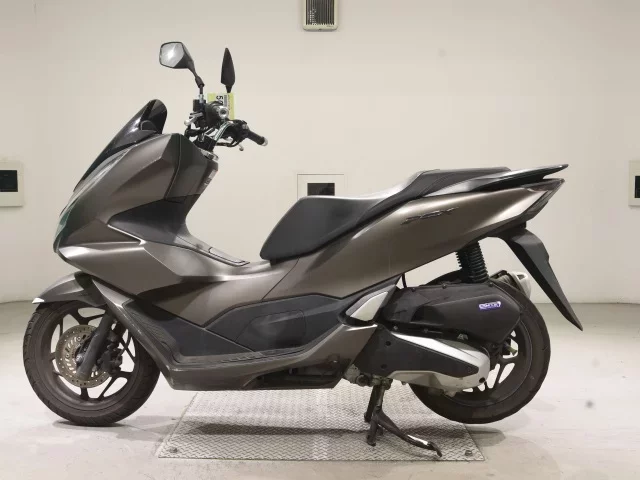 Honda PCX125-4