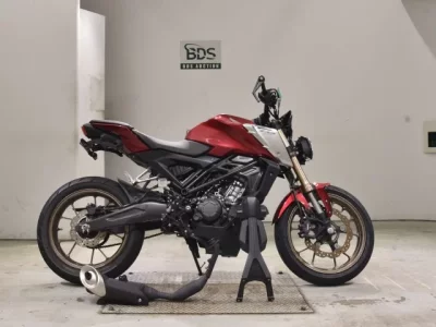Honda CB125R-2