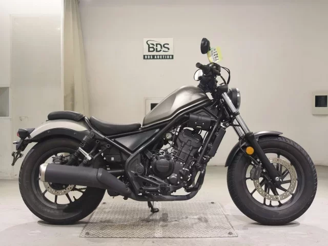 Honda REBEL 250A лот № 7521 оценка 5  с аукциона в Японии