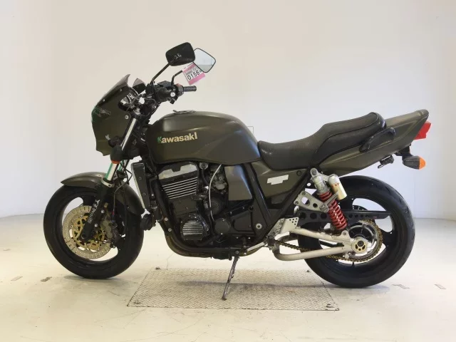Kawasaki ZRX1100