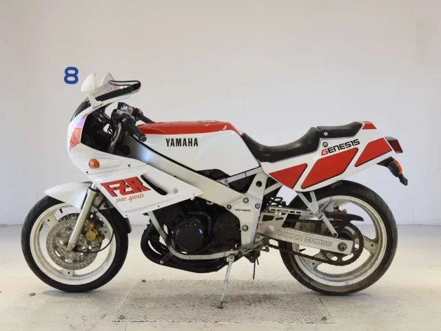 Yamaha FZR400-1 SHO LOUIS NOT EQUIPPED