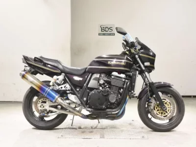 Kawasaki ZRX1100