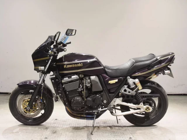 Kawasaki ZRX1100