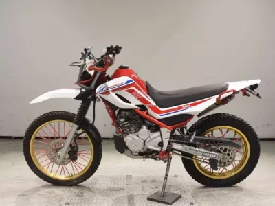 Yamaha SEROW 250-3