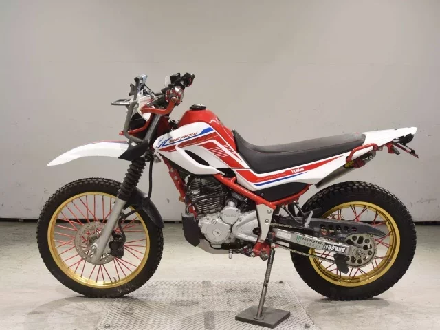 Yamaha SEROW 250-3