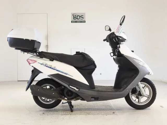 Suzuki ADDRESS V125